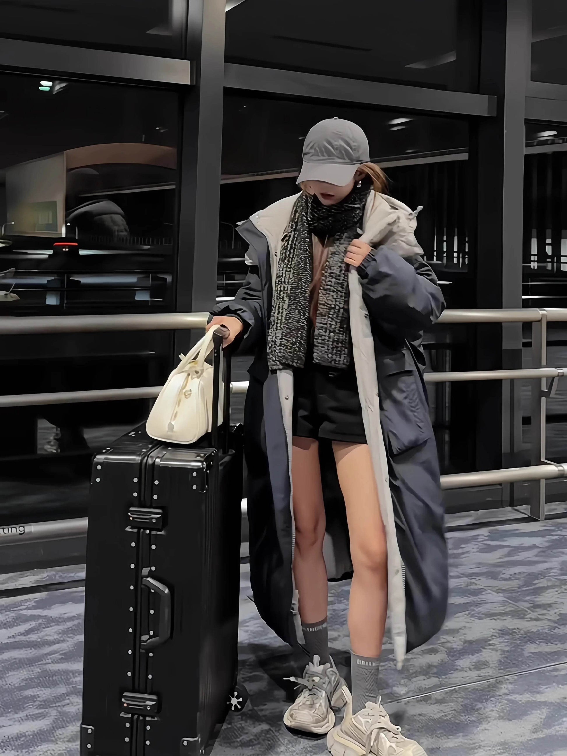 Reversible Long Down Coat - P12 Hub Europe