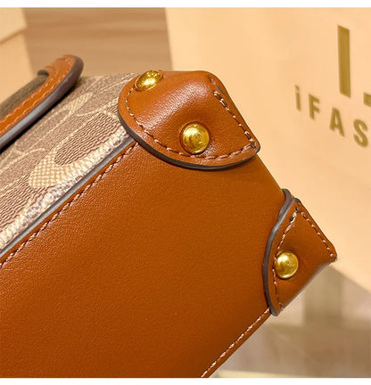 New minimalist and fashionable small handbag, contrasting color women's bag, high-end carriage crossbody bag, portable box bag