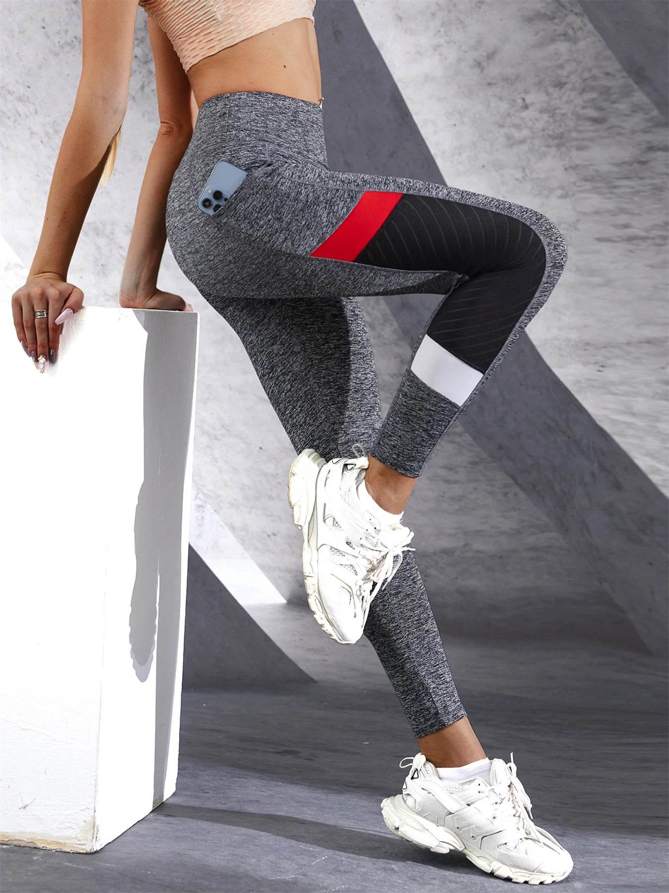 Women's Colorblock Pocket Yoga Leggings - P12 Hub Europe