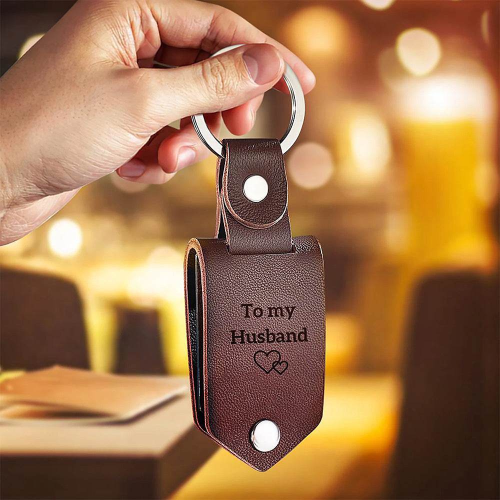 Leather Photo UV Color Printed Keychain - P12 Hub Europe