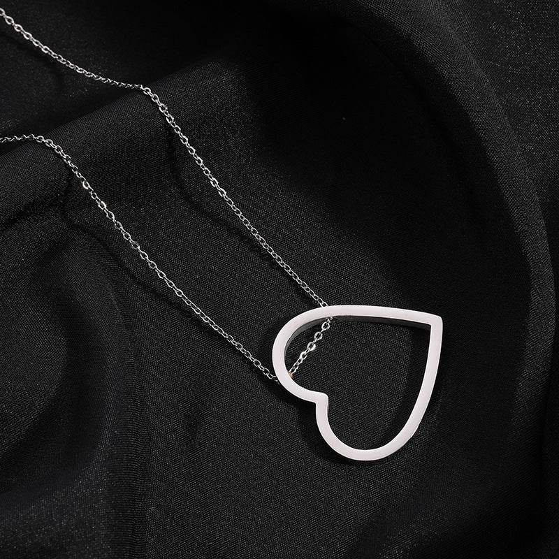Stainless Steel Couple Necklace With Laser Engraving For Men And Women - P12 Hub Europe