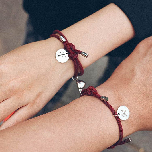 A Pair Of Men And Women Couple Bracelets - P12 Hub Europe
