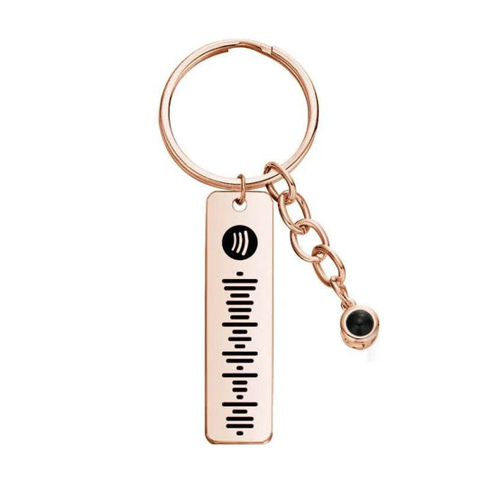 Color Photo Projection Keychain For Couples - P12 Hub Europe