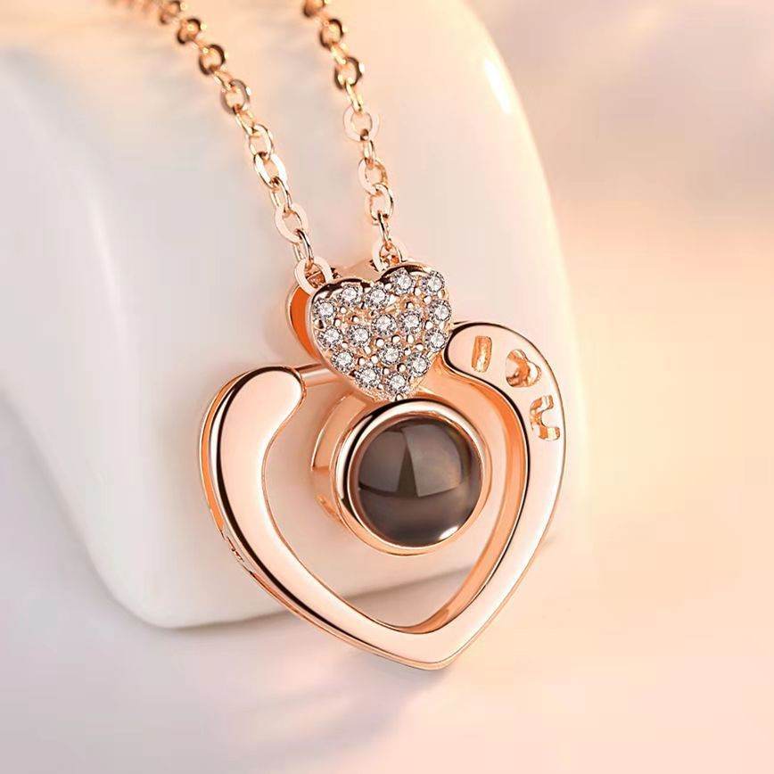 Women's Fashion Simple Projection Pendant Necklace - P12 Hub Europe