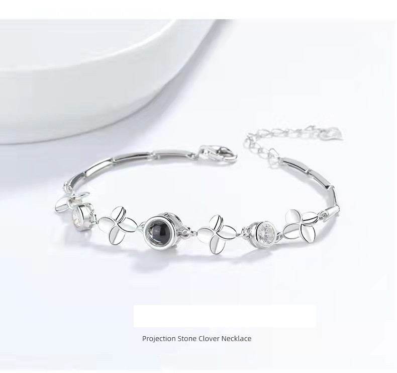 Customized Women's Projection Bracelet Ornament - P12 Hub Europe